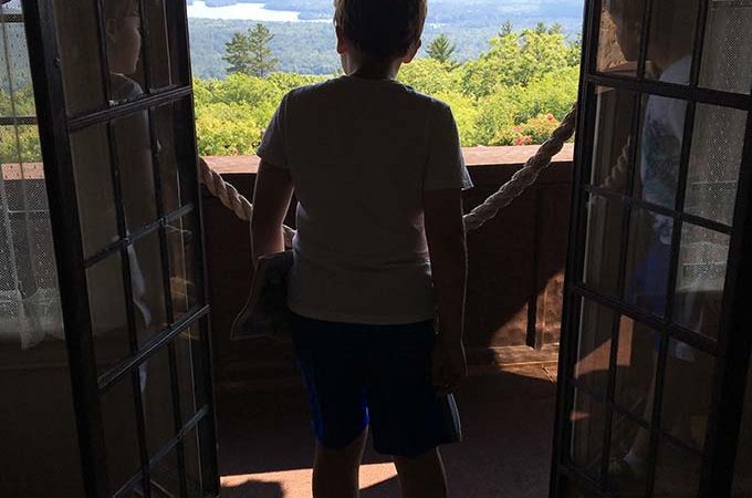 Castle in the Clouds: a country estate home to Lucknow, a lush home built in 1914 in the Ossippee Mountain Range overlooking Lake Winnipesaukee.