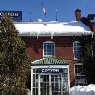 Cotton Restaurant: known for exceptional food, friendly professional service and an inviting, casual upscale atmosphere. Located in downtown Manchester, NH.