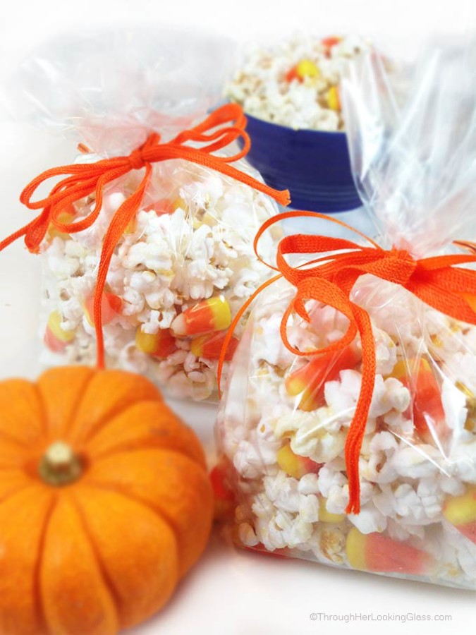 Candy Corn Kettle Corn: sweet, festive fall treat. 5 minutes. For lunch boxes and class parties. Delight kettle corn and candy corn lovers of all ages.