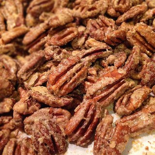 Pumpkin Spice Sugared Pecans. Sweet and crunchy. Perfect for snacking or gifting. Addictive topper for salads, ice cream or cheesecake.