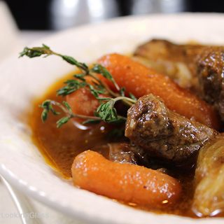 New England Beef Stew. Hearty and tender beef stew cooks all day long in the crockpot. Rich gravy and tender beef and vegetables. Best beef stew ever!