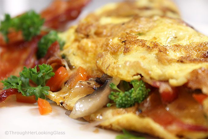 How To Make the Perfect Omelette! If you love ordering a classic omelette out but are intimidated by the process at home, this is for you! Omelettes are a super easy, protein-filled and nutritious meal for any time of day.