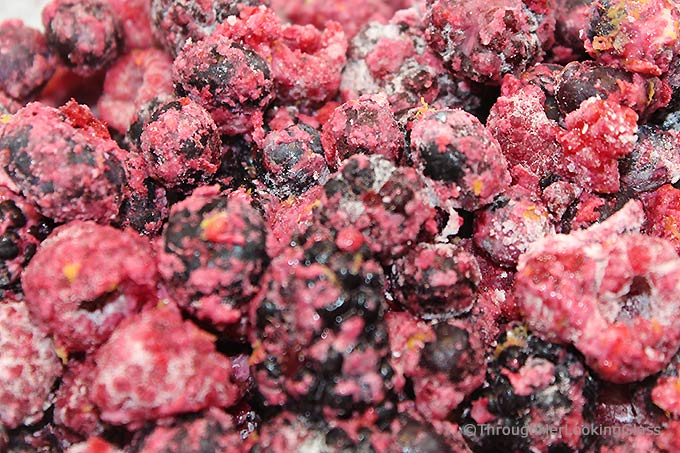 This Summer Triple Berry Crumble Recipe has all the berry-licious fresh summer flavors you crave: blueberries, blackberries and raspberries. All topped with a sweet and crunchy oatmeal crumble.